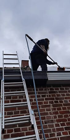 zonnepanelen poetsen